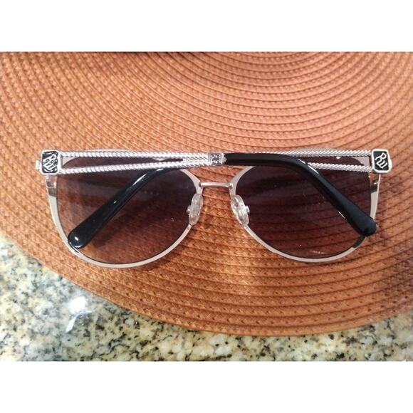 Women's ROCAWEAR R591 gldbk gold cat eye sunglasses - Picture 12 of 12